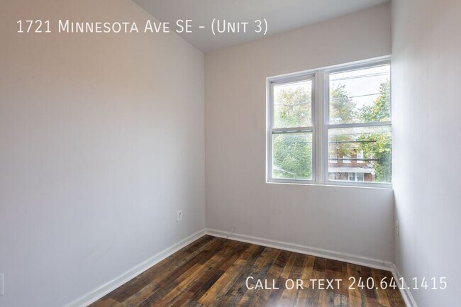 Building Photo - 1721 Minnesota Ave SE