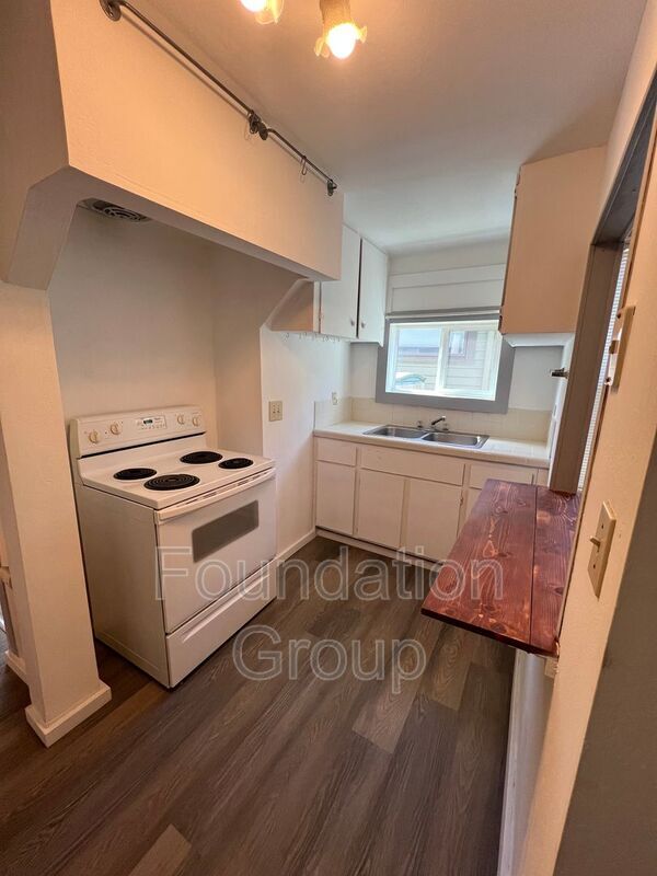 Building Photo - 1917 N 50th St