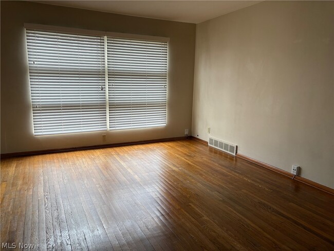 Building Photo - 1771 Tanglewood Dr