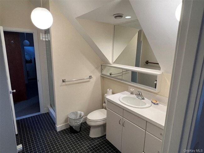 Building Photo - 76 Whippoorwill Pond Rd