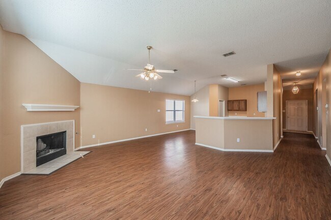 Building Photo - Spacious single story in Parks of Deer Creek