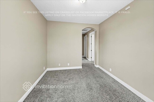 Building Photo - 6260 Parmeron Ln
