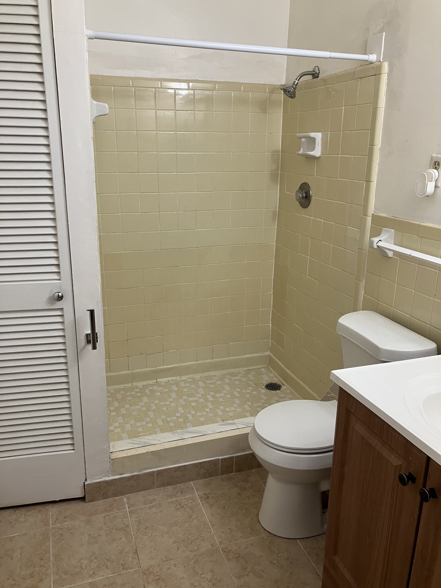 Building Photo - 2817 Los Gatos Ct