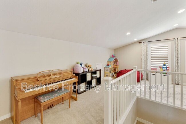 Building Photo - 22282 E Pickett Ct