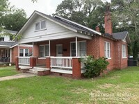 Building Photo - "Charming 3-Bedroom Home in Greenville wit...