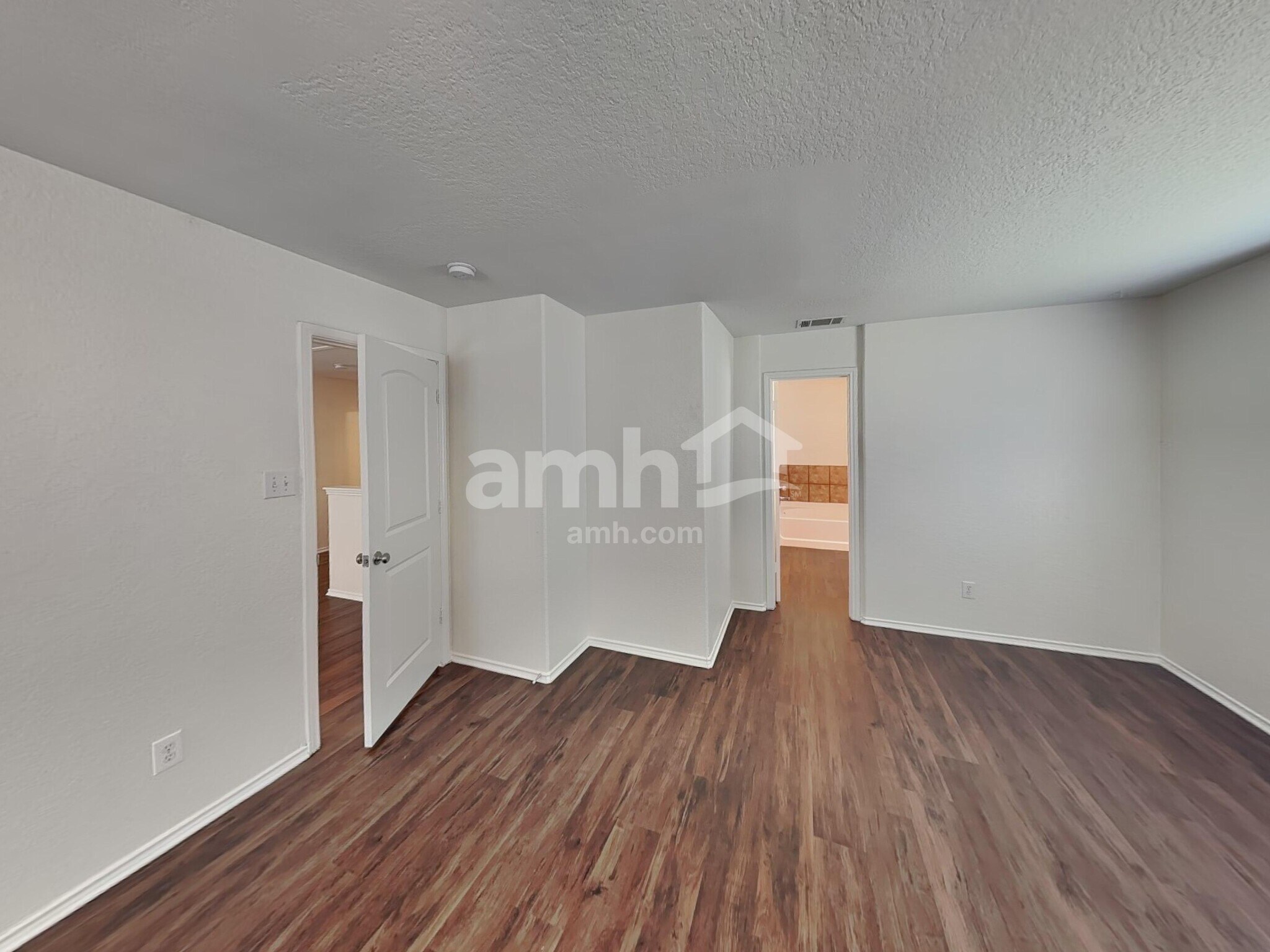 Building Photo - 6163 Brandys Farm