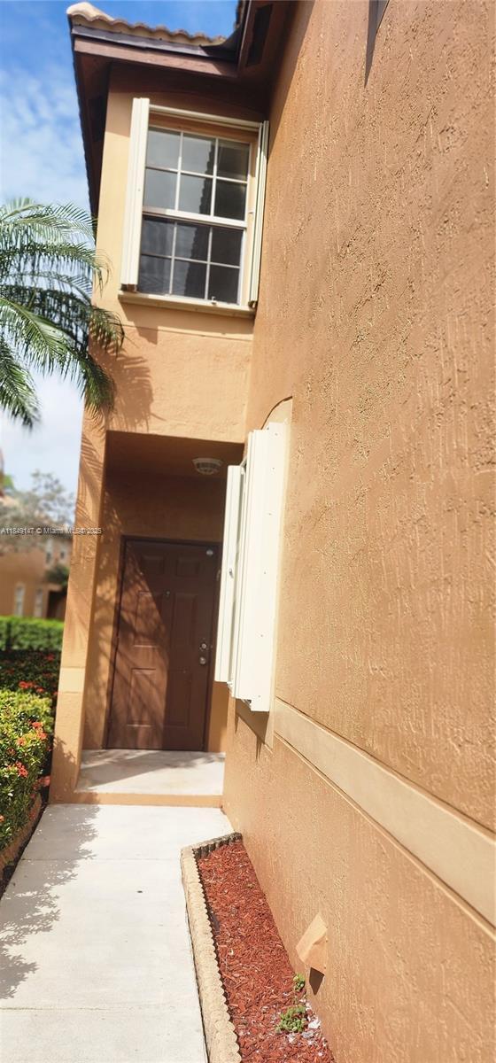 Building Photo - 1411 Barcelona Way