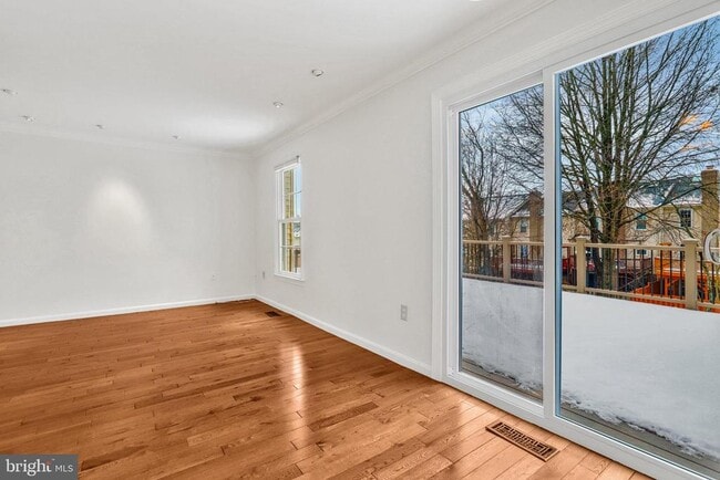 Building Photo - 7413 Salford Ct