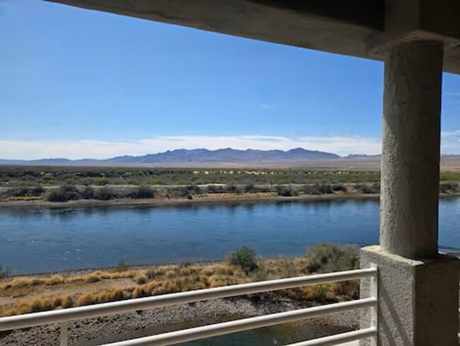 Building Photo - 3 Story Beauty on the Colorado River w/Private Dock