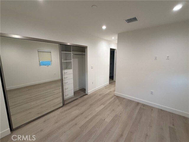 Building Photo - 5972 Jamieson Ave