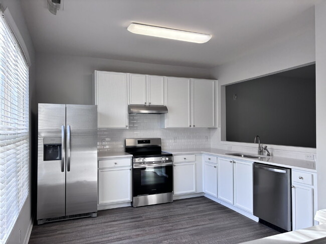 Building Photo - 8518 Mt Valley Ln