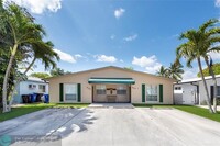 Building Photo - 930 Mandarin Isle