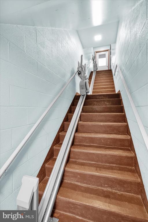 Building Photo - 1613 Shoey Rd