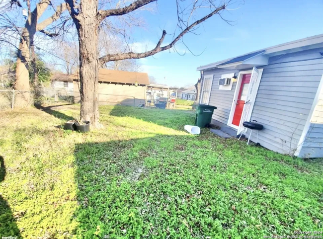 Building Photo - 311 Glamis Ave