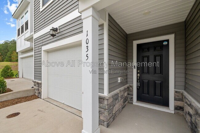 Building Photo - 1035 Shoreside Dr