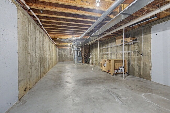 Building Photo - 133 Galapago St