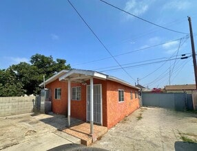 Building Photo - 1023 E 22nd St