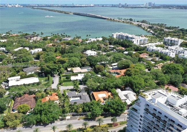 Building Photo - 4250 Biscayne Blvd