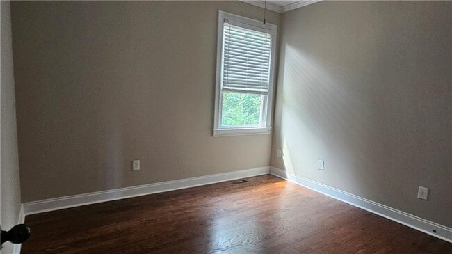 Building Photo - 1450 Ashbury Park Dr NE