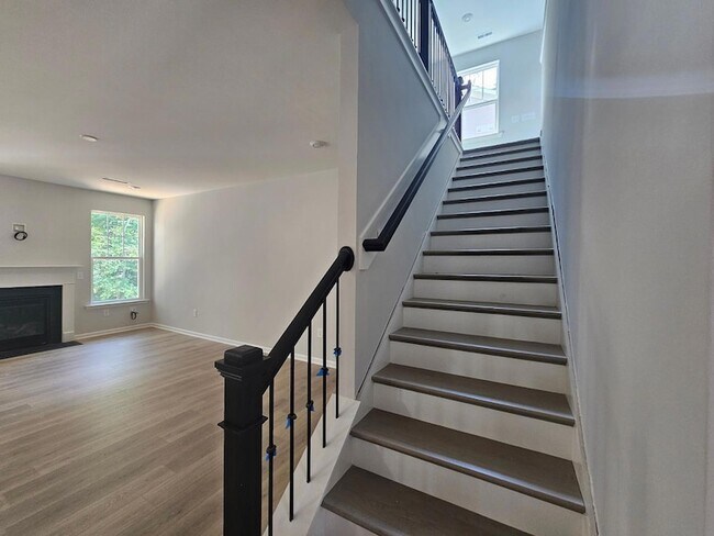 Building Photo - 3127 Armeria Dr