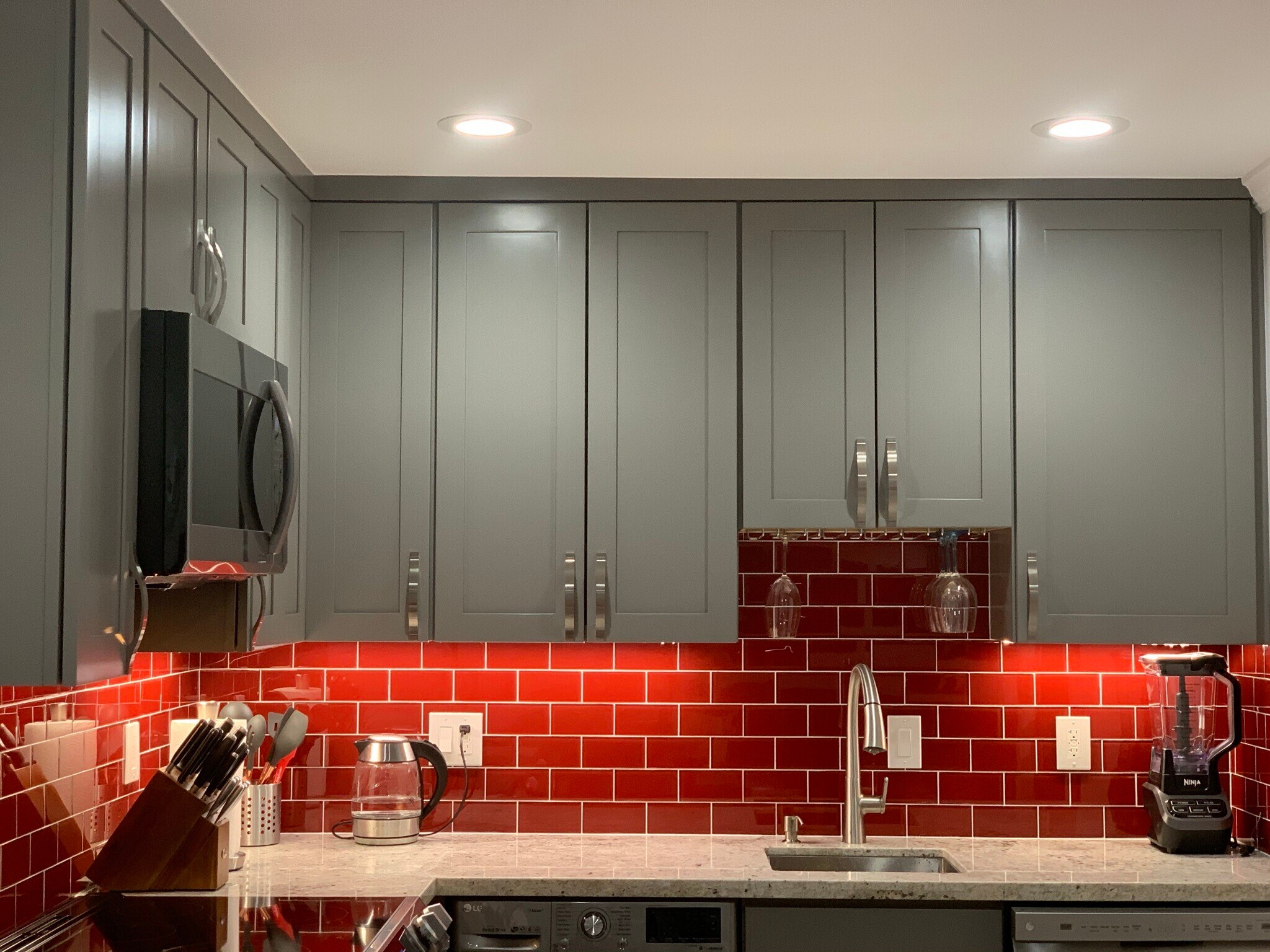 Building Photo - 1223 Bonanza Ave