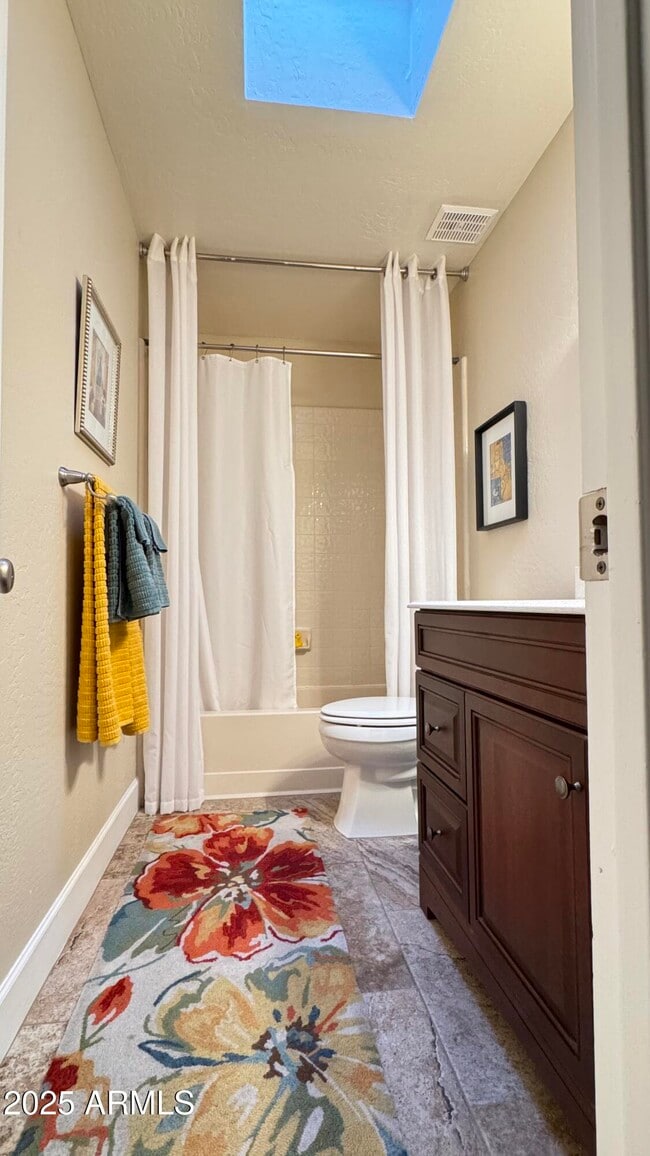 Building Photo - 15020 N 40th St