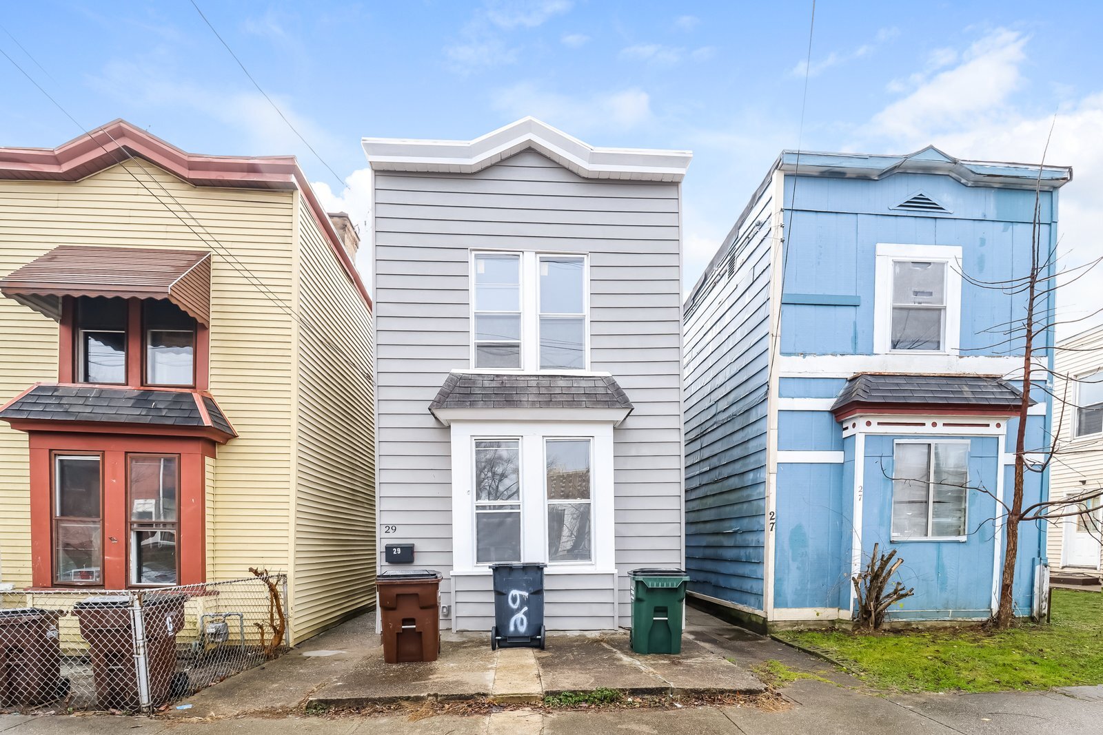 Building Photo - 29 E 13th St