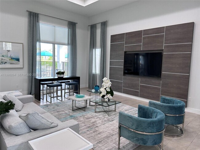 Building Photo - 2671 SE 10th St