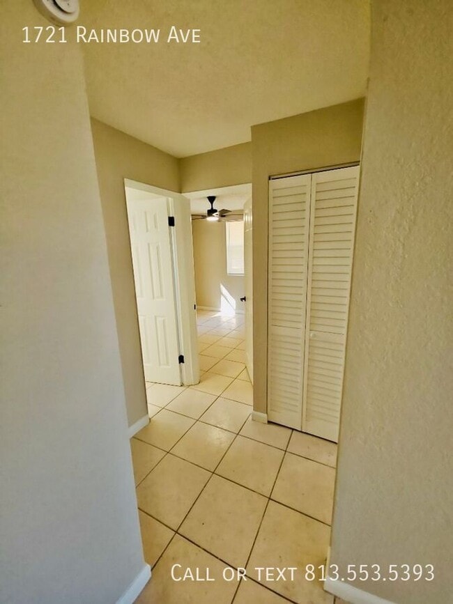 Building Photo - 1721 Rainbow Ave