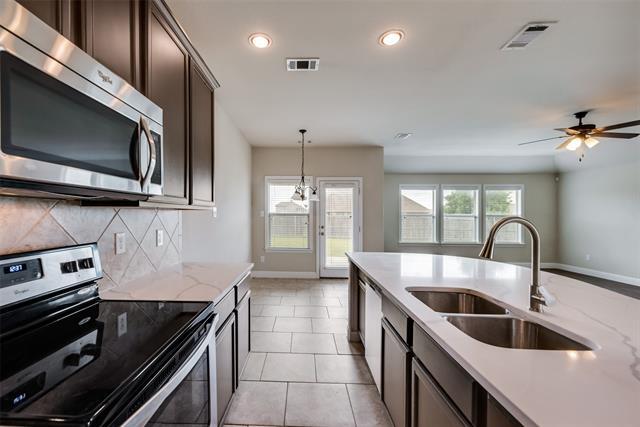 Building Photo - 3005 Spyglass Dr