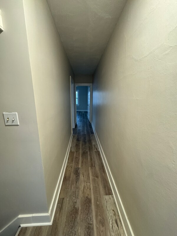 Building Photo - 517 Huffman Ave