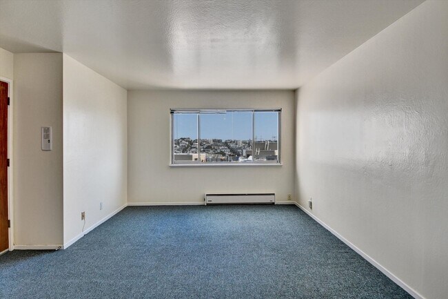 Building Photo - 90 Terra Vista Ave