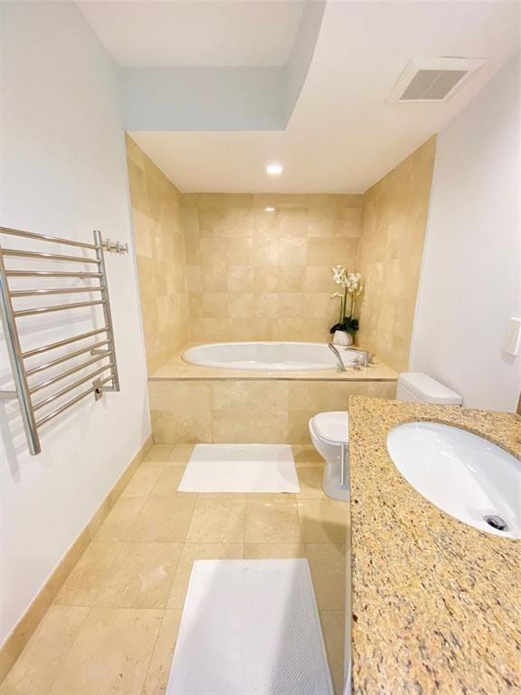 Building Photo - 17201 Collins Ave