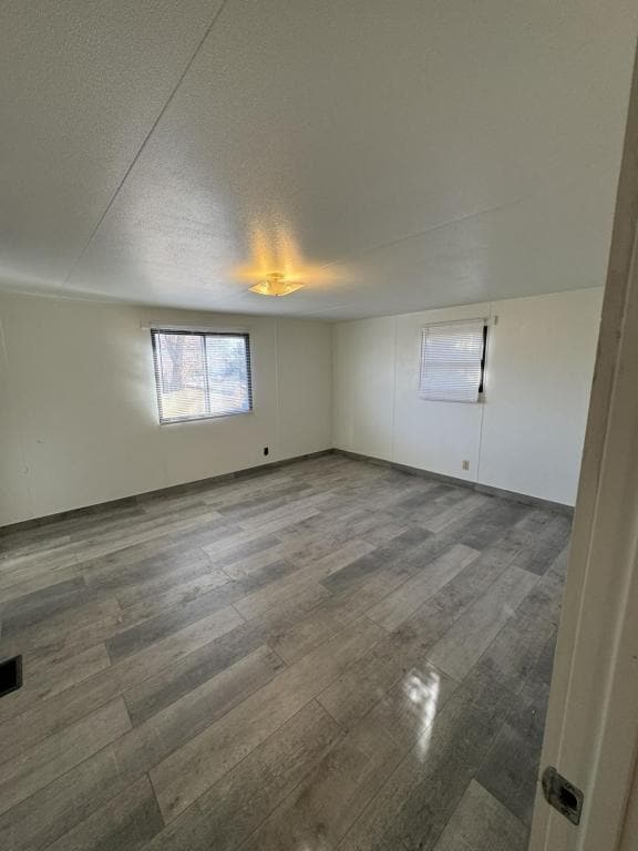 Building Photo - 1660-1H-5 5th St