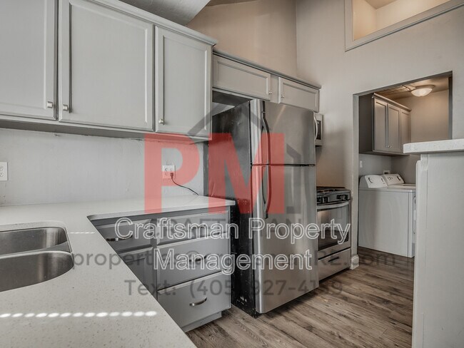 Building Photo - 1514 NW 18th St