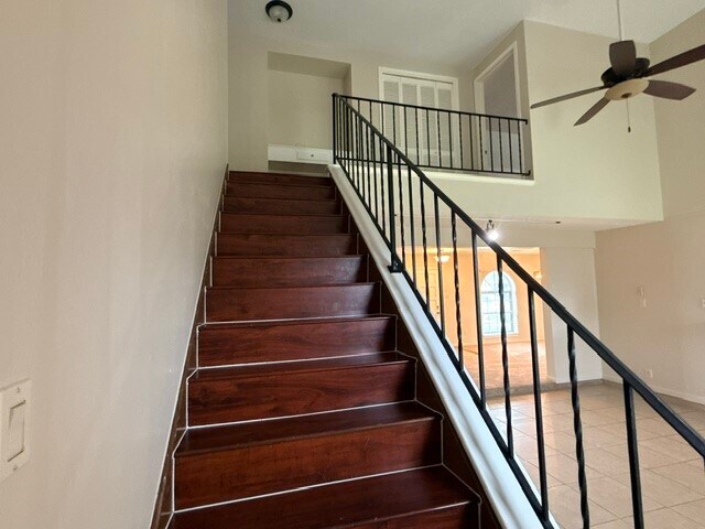 Building Photo - 6627 Krause Dr