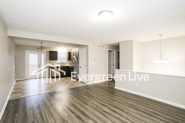 Building Photo - 34 Timberline Ct