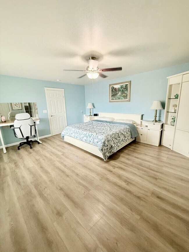 Building Photo - A stunning home in desirable Stendahl Ridge!