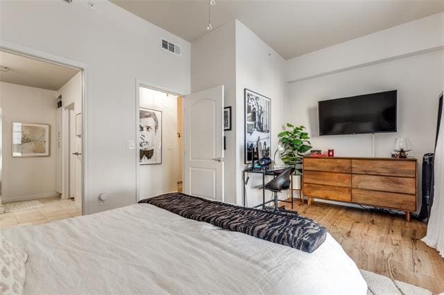 Building Photo - 3225 Turtle Creek Blvd Blvd