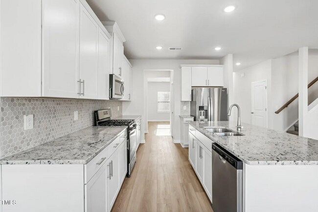 Building Photo - 314 White Birch Ln