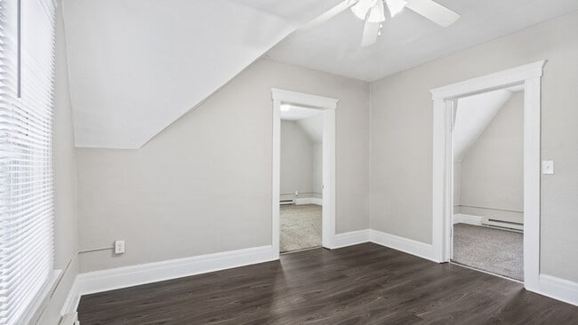 Building Photo - 1861 5th St