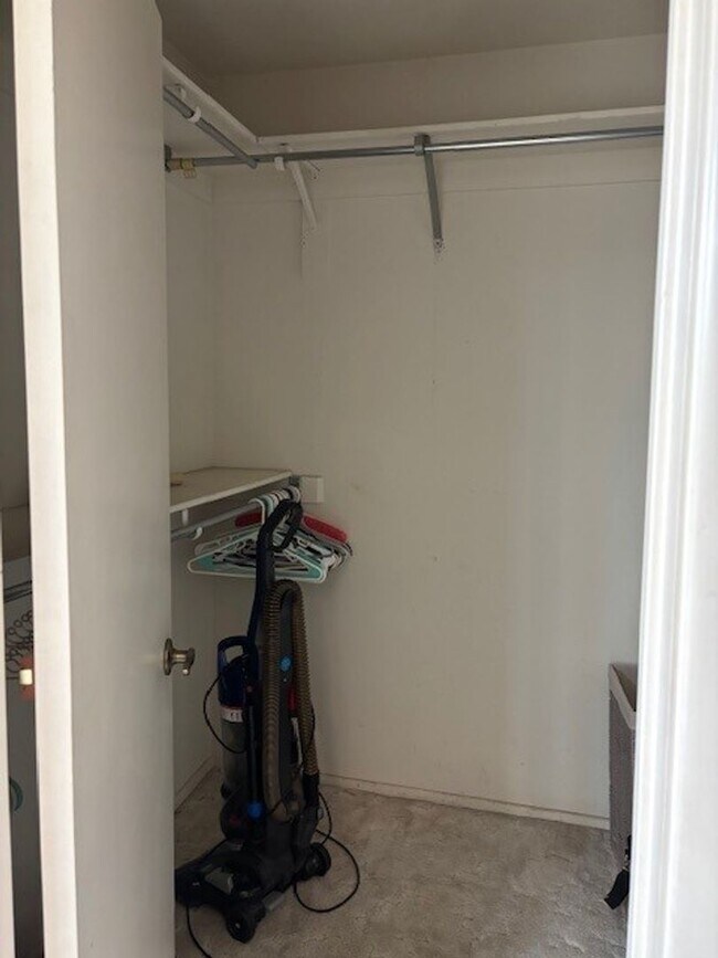 Building Photo - 982 Leisure World