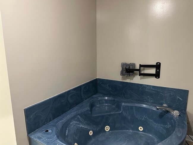 Building Photo - 2545 Turnage Valley Dr