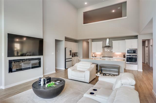 Building Photo - 352 Community Dr