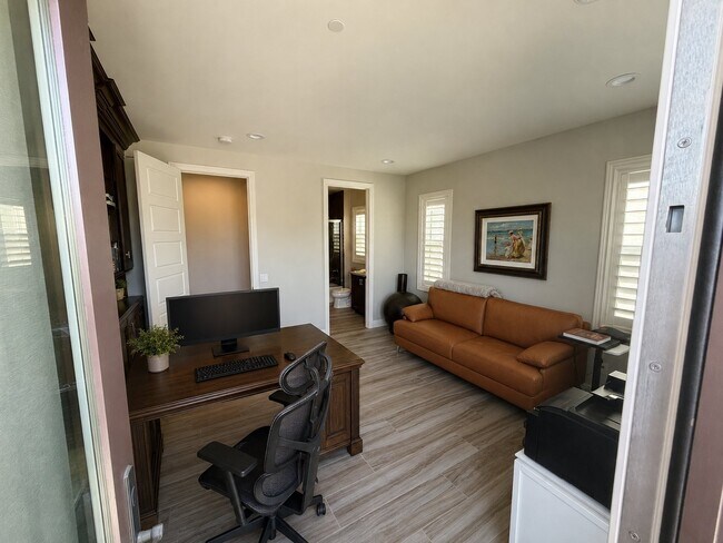 Building Photo - 4721 Borden Ct