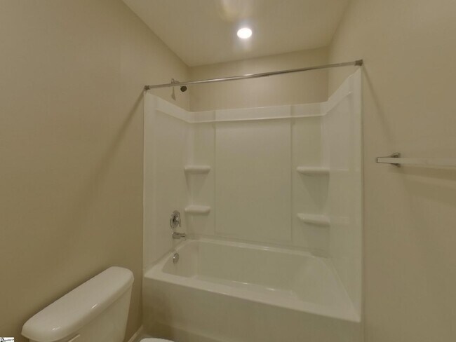 Building Photo - 283 Millen Dr