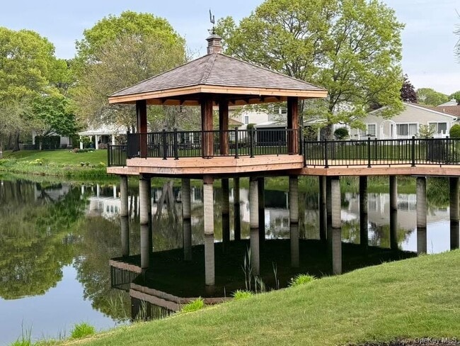 Building Photo - 173 Colony Dr