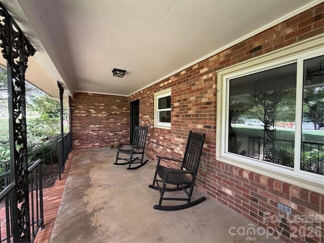Building Photo - 1130 Turnersburg Hwy