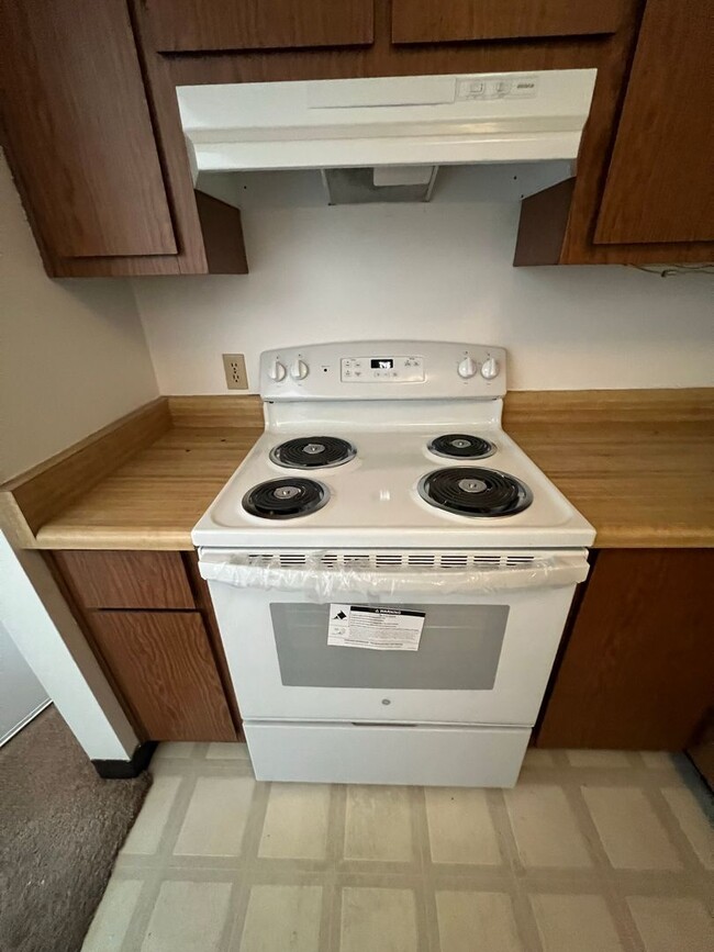 Building Photo - ADJACENT TO NAU: University Meadows-2 Bed/...