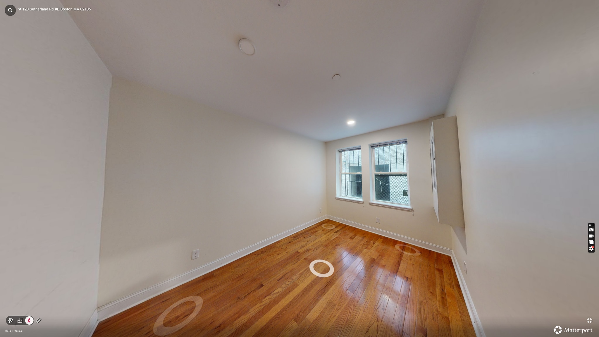 Building Photo - 21 Sutherland Rd